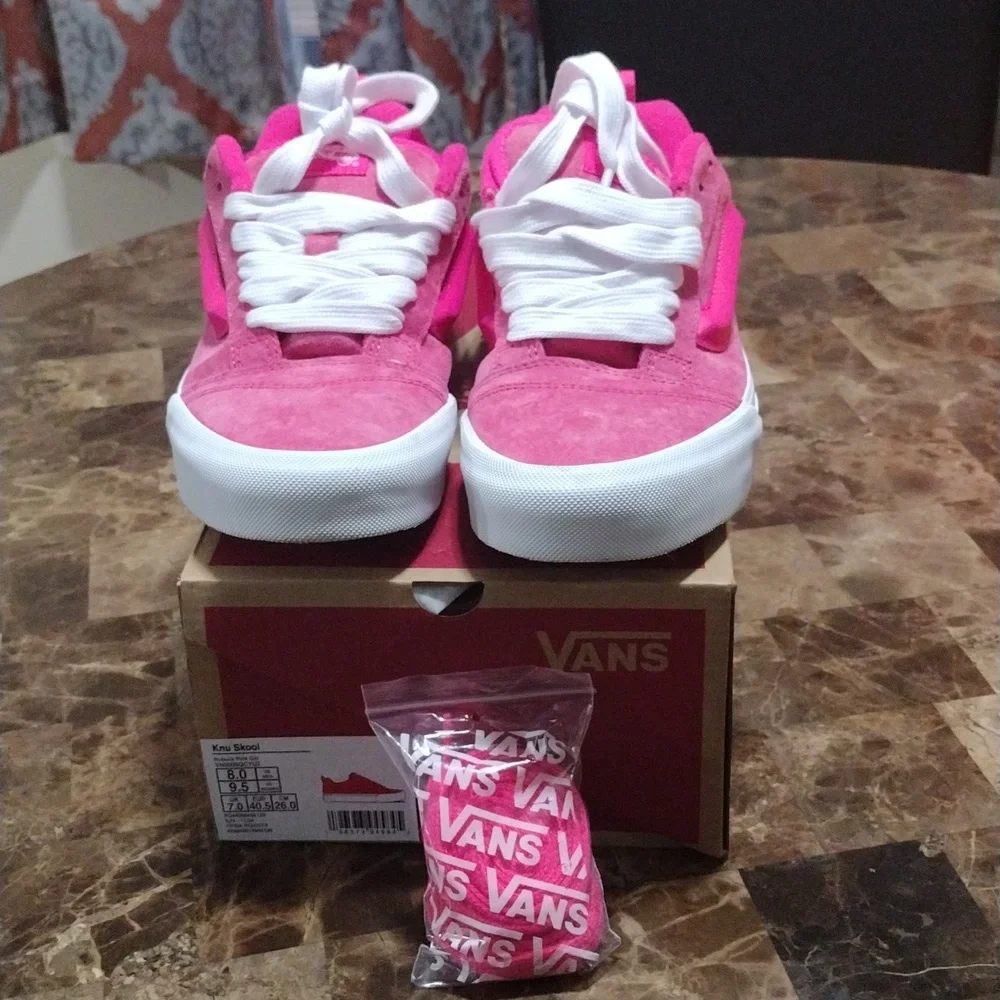 Vans Knu Skool Sneakers